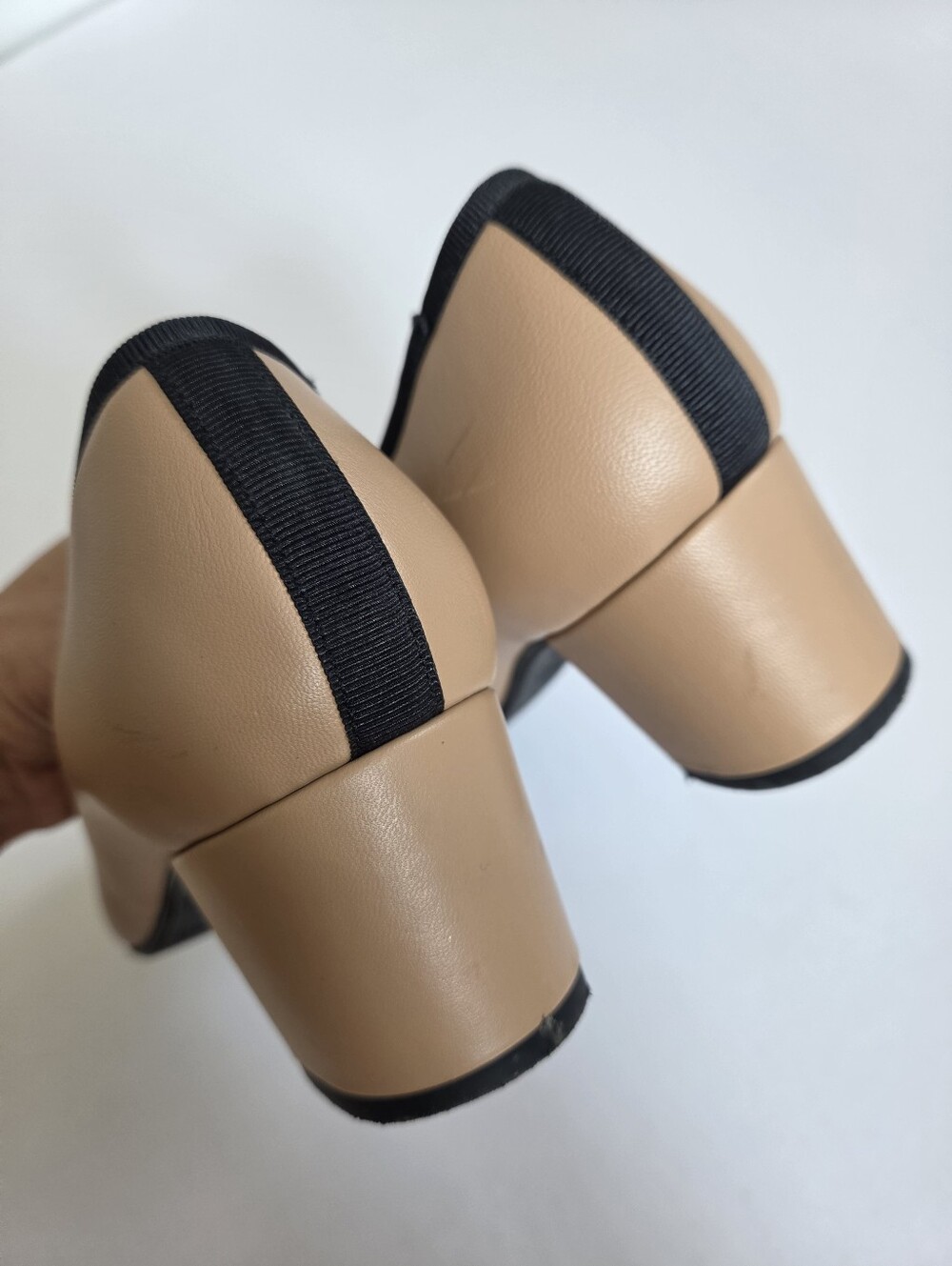 Jon Josef Debra Nude Black Bow Leather Mid Heel Pump block heel size 8.5 - Picture 7 of 8